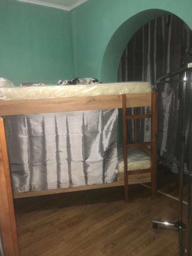 Ararat-Borschagovskaya Hostel เคียฟ ภายนอก รูปภาพ