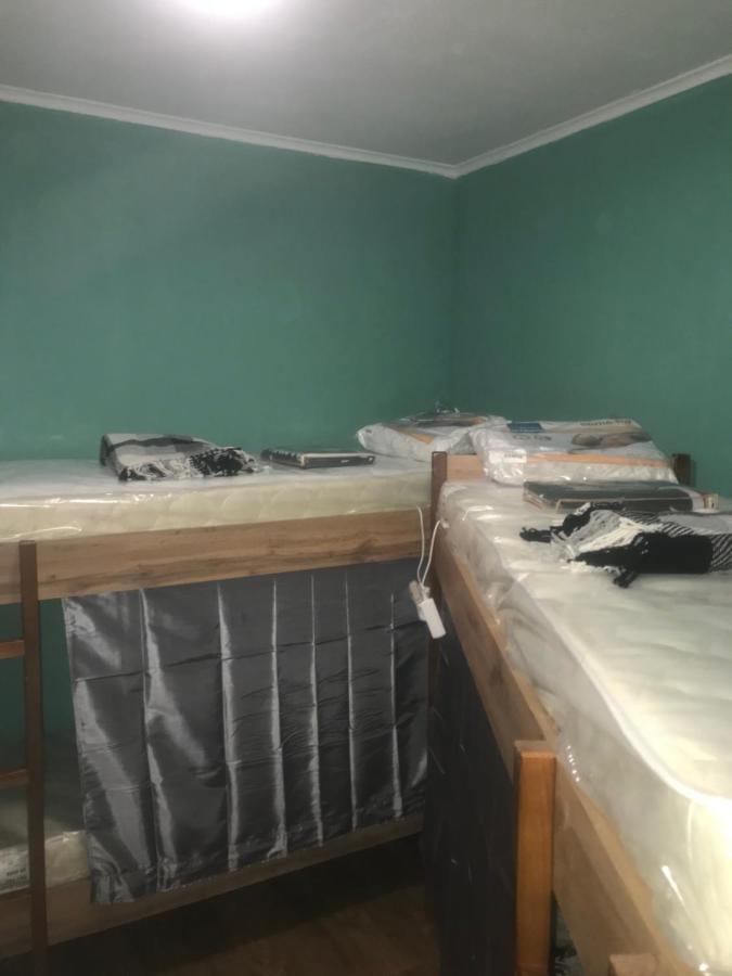 Ararat-Borschagovskaya Hostel เคียฟ ภายนอก รูปภาพ