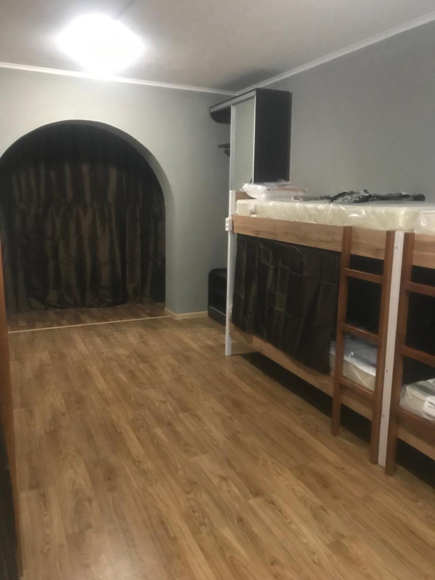 Ararat-Borschagovskaya Hostel เคียฟ ภายนอก รูปภาพ